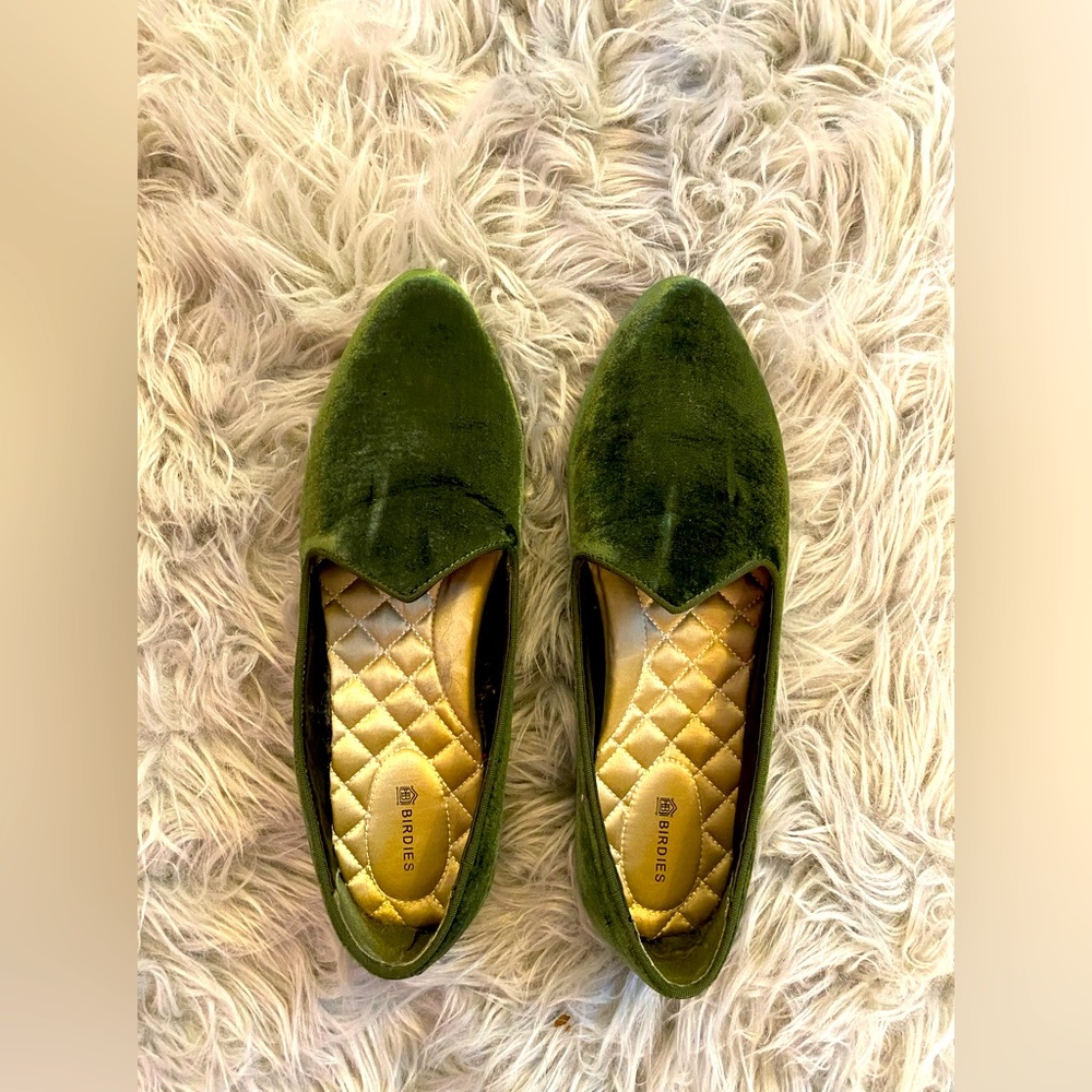 Birdies Green Velvet flats. Size 10.5.